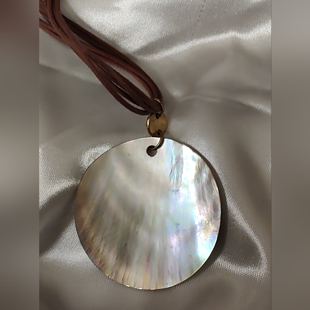Final $ Elegant Mother Of Pearl Circle Pendant On 5 Strand Leather Cord Necklace